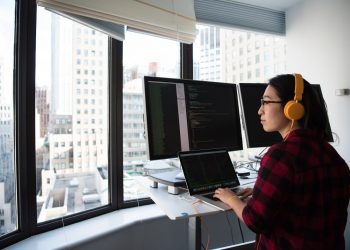 Remote Work Revolution: How Businesses are Adapting to New Work Cultures