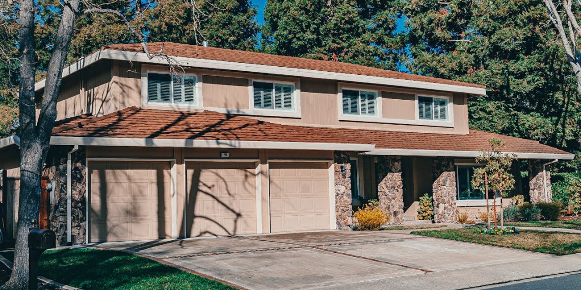 The Rise of Green Buildings: Sustainability in Modern Real Estate