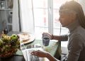 How to Make a Side Income from Building Links